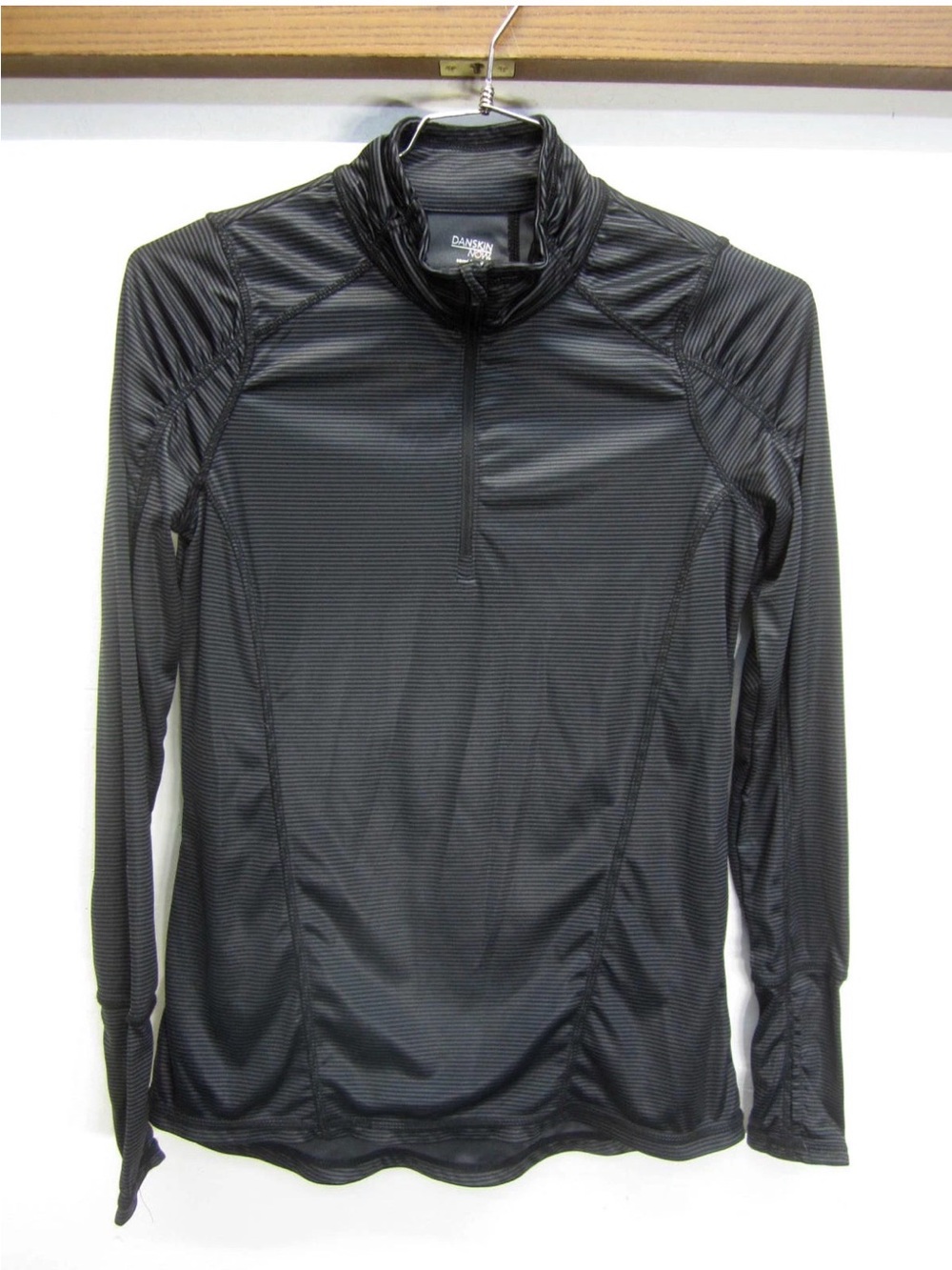 VTG Danskin Now Pullover Top Thermal Striped Half Zip Thumb Holes size M (8-10) - Picture 2 of 8